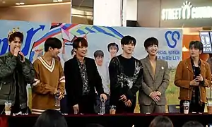 Snuper at an autograph event at Lotte Mall in Gimpo, October 2018.Left to right: Taewoong, Suhyun, Sangil, Woosung, Sangho, and Sebin