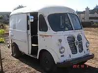 Unrestored 1957 S-series Metro van, 7 1/2&nbsp;ft body (shorty)