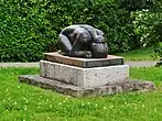 Kiss to the earth, statue from Dante Ghielmini, in the Cité Nouvelle d'Onex-Lancy at Geneve