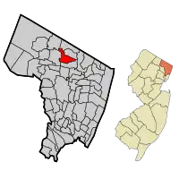 Location of Woodcliff Lake in Bergen County highlighted in red (left). Inset map: Location of Bergen County in New Jersey highlighted in orange (right).