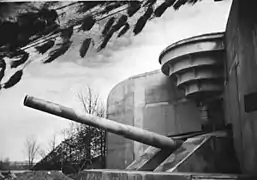 One of the battery's 38&nbsp;cm guns during World War II.