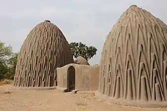 Beehive-shaped houses of the Musgum ethnic group in Pouss&nbsp;[fr], Cameroon, unknown architect, unknown date