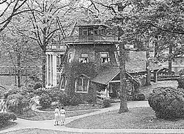 Kappa Delta Phi Sorority clubhouse