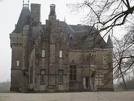 The château of Courtenay-Lancin&nbsp;[fr]