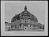 A black-and-white photograph of a hotel, as appeared in a magazine in 1926