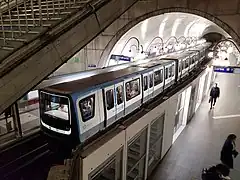 MP 14 CA at Cité station on Line 4