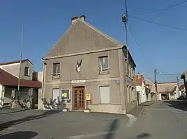 The town hall in Solers
