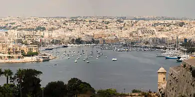Lazzaretto CreekGżira and Ta' Xbiex