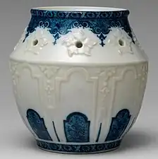 Rouen porcelain, pot pourri jar, Metropolitan Museum of Art, 5&nbsp;in (12.7&nbsp;cm) tall.
