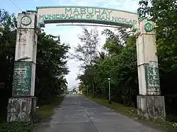 San&nbsp;Nicolas welcome&nbsp;arch