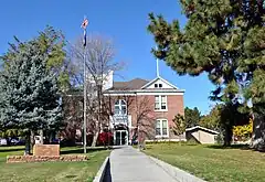 Sherman County Courthouse in Moro