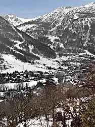 A view of La Salle-les-Alpes, with the slopes of the ski area of Serre Chevalier